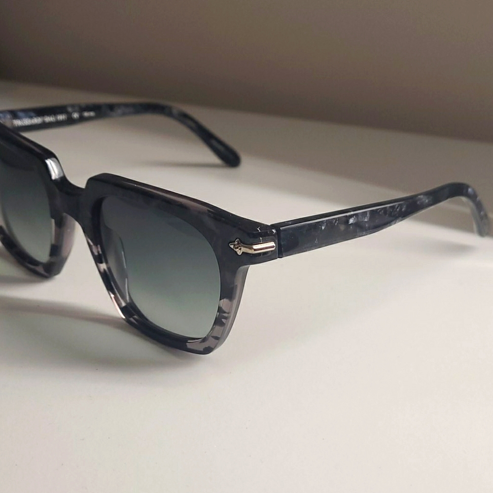 New Trussardi sunglasses made in Italy ๐ฎ๐น - Picture 1 of 8